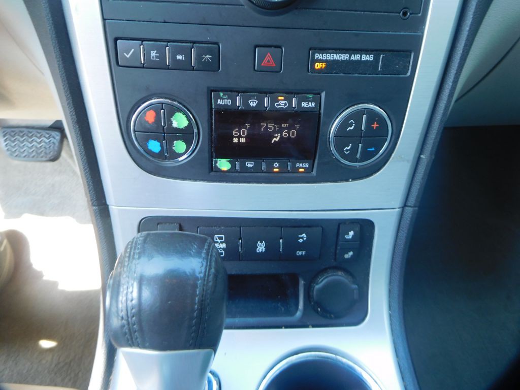2012 GMC Acadia Image 12