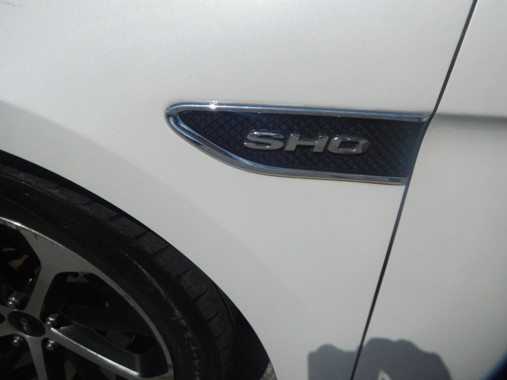 2014 Ford Taurus Image 7