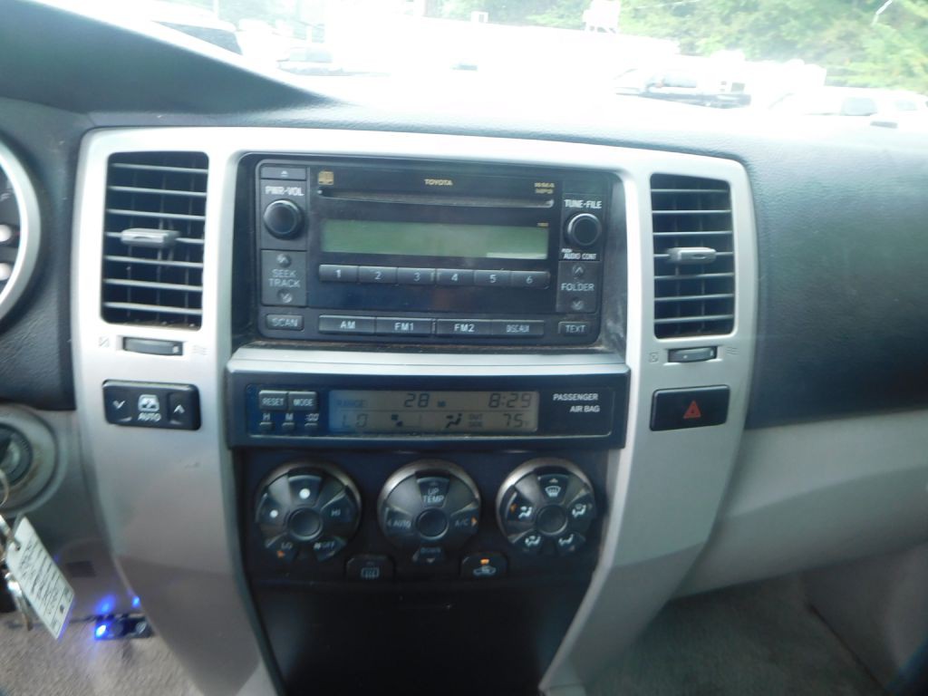 2007 Toyota 4Runner Image 10