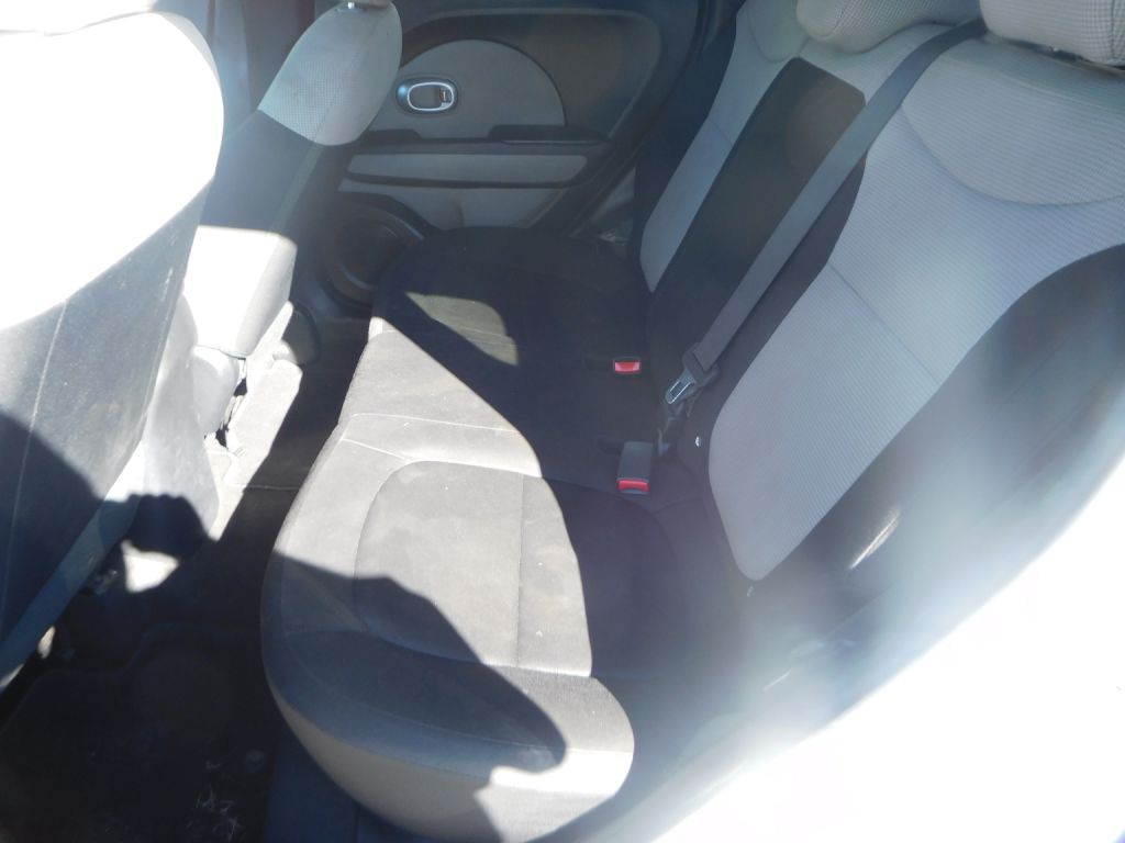 2016 Kia Soul Image 7