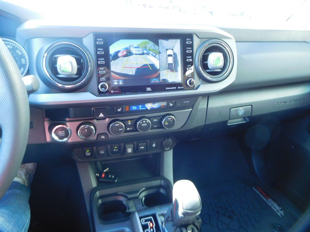 2023 Toyota Tacoma Image 15