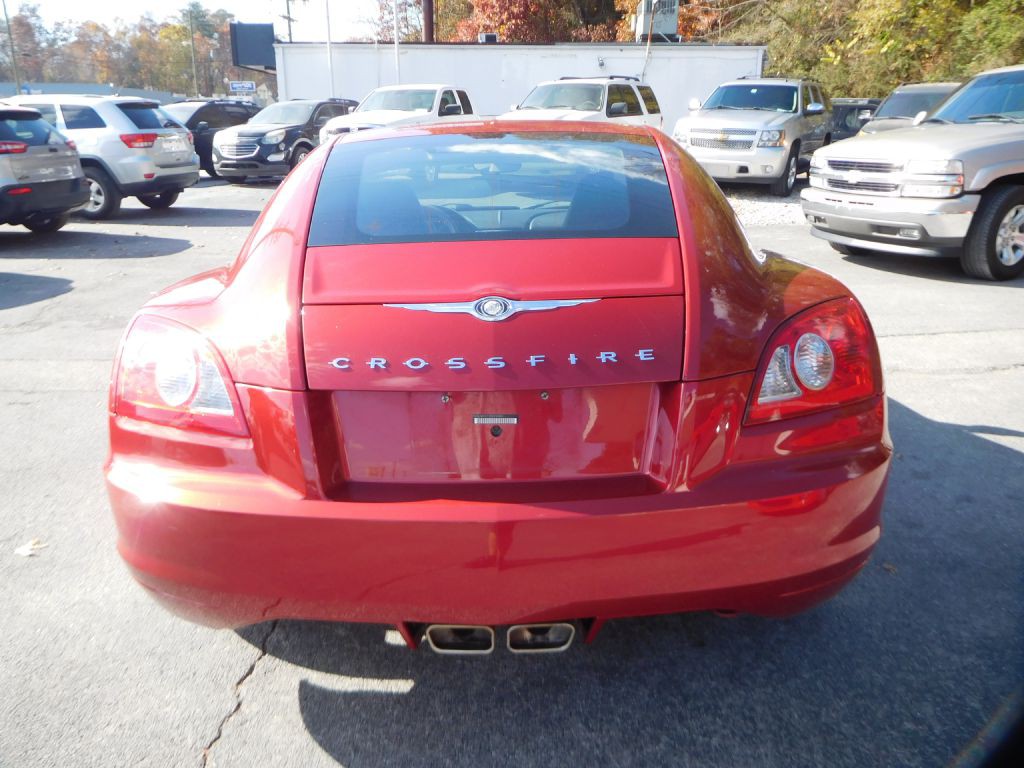 2007 Chrysler Crossfire Image 5