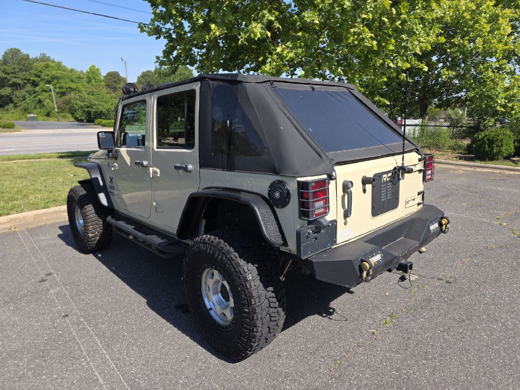 2011 Jeep Wrangler Unlimited Image 11