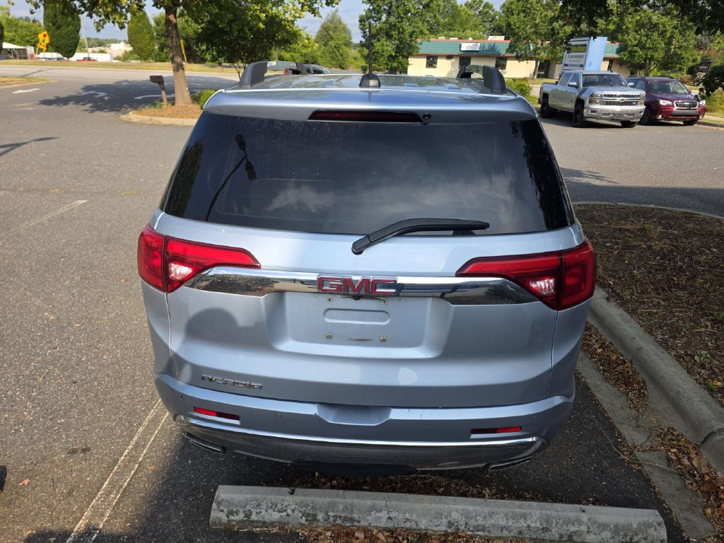 2017 GMC Acadia Image 5