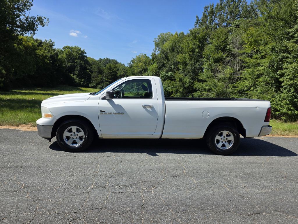 2012 RAM 1500 Image 2