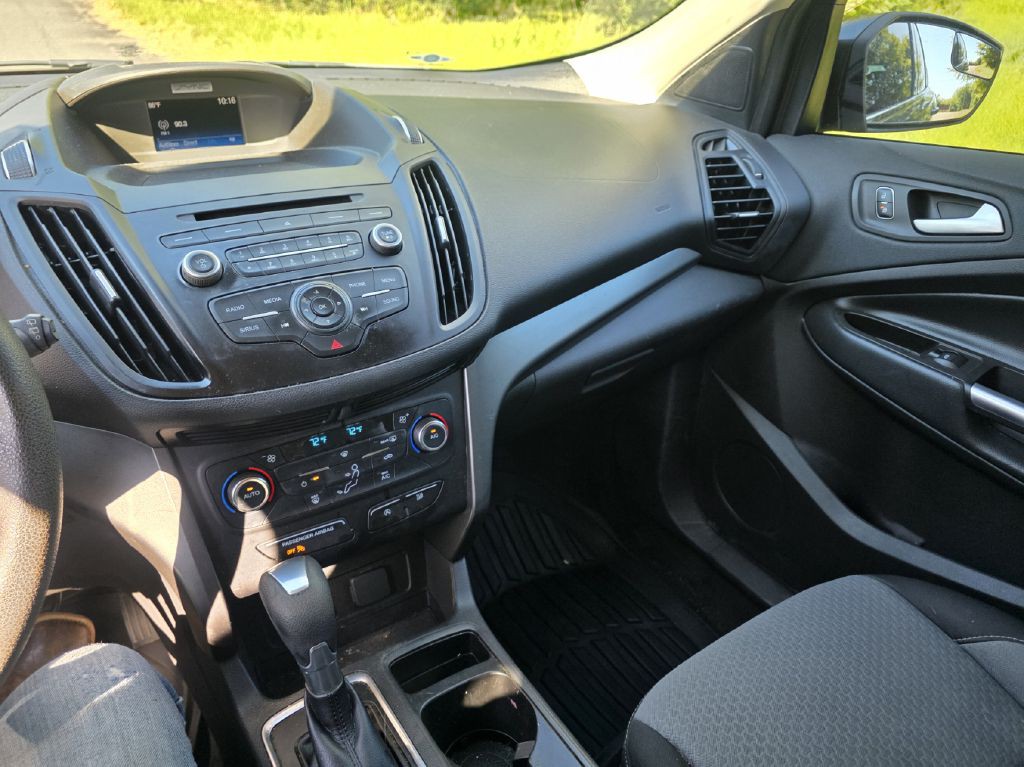 2017 Ford Escape Image 3