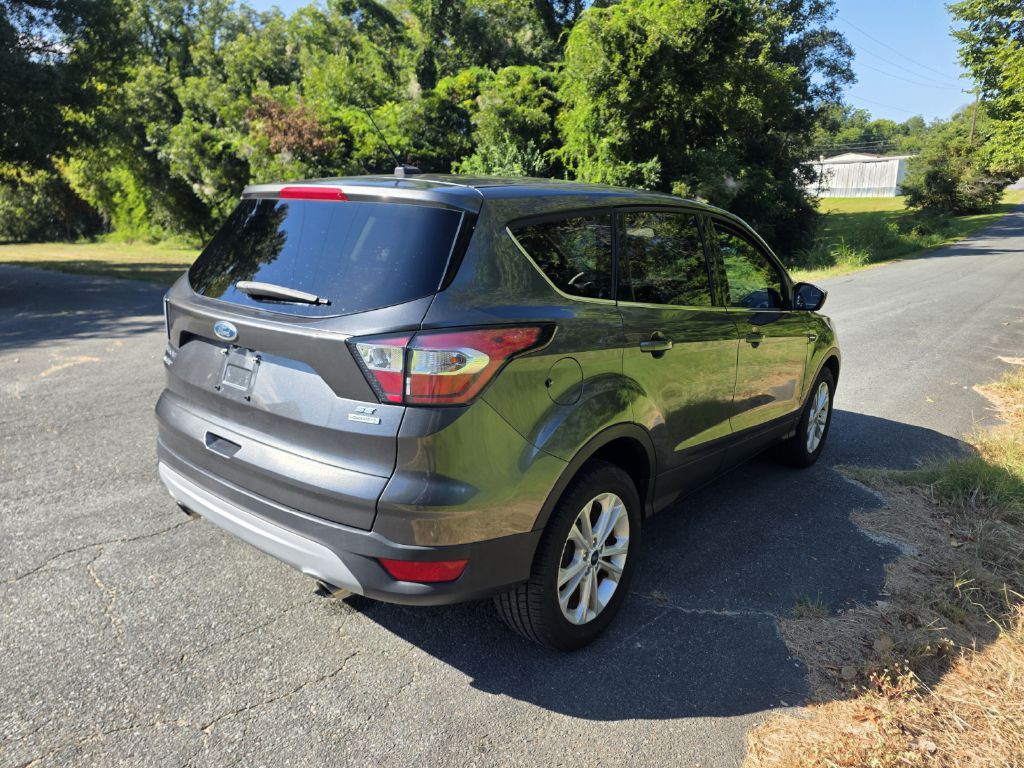 2017 Ford Escape Image 9