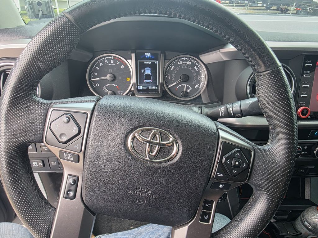 2021 Toyota Tacoma Image 9