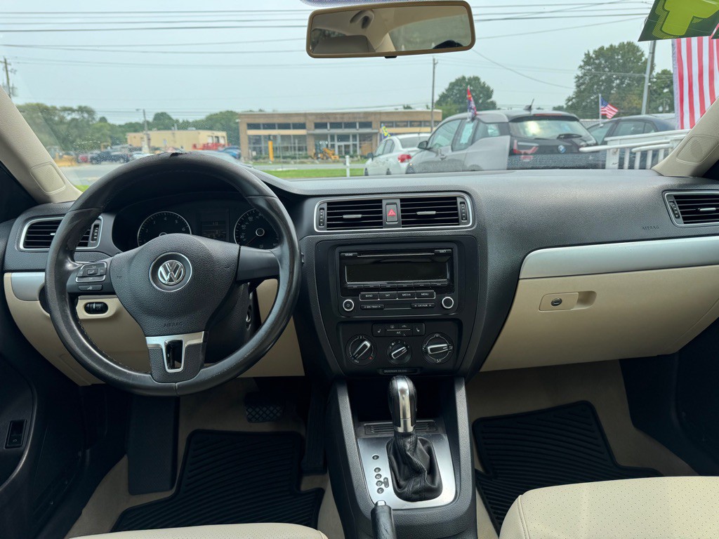 2014 Volkswagen Jetta Image 6