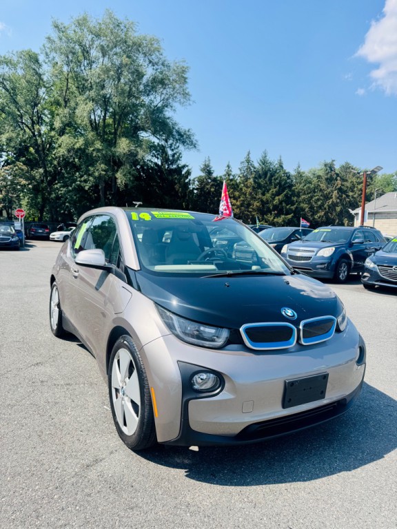 2014 BMW i3 Image 2