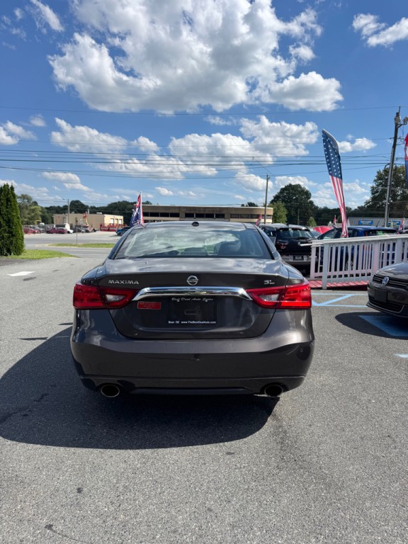 2016 Nissan Maxima Image 5