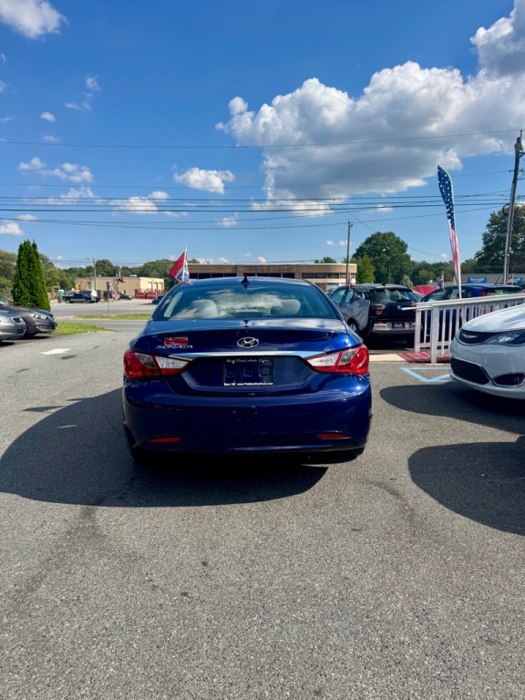 2012 Hyundai Sonata Image 5