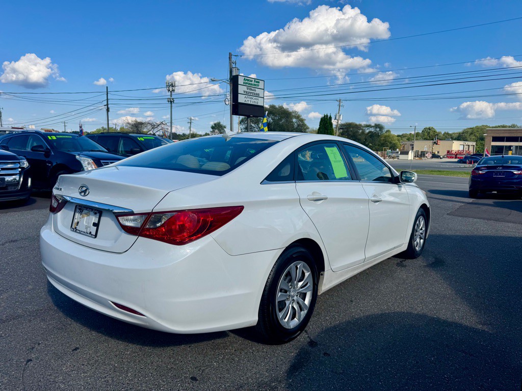 2012 Hyundai Sonata Image 5