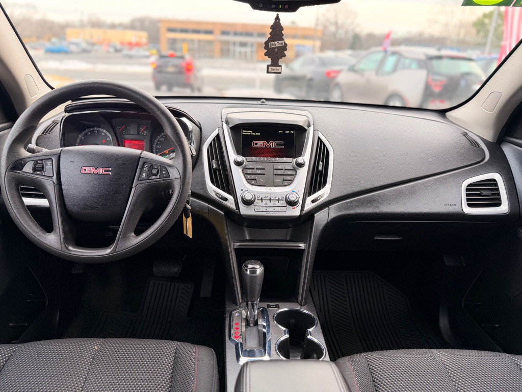 2016 GMC Terrain Image 6