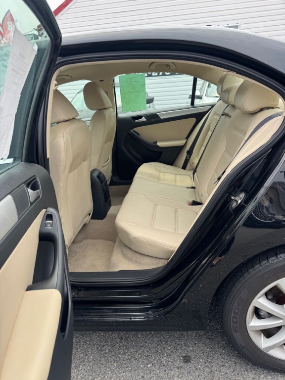 2014 Volkswagen Jetta Image 8