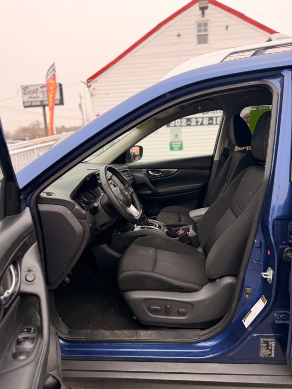 2020 Nissan Rogue Image 7