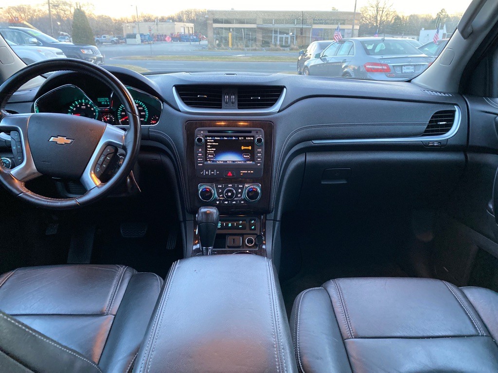 2017 Chevrolet Traverse Image 9