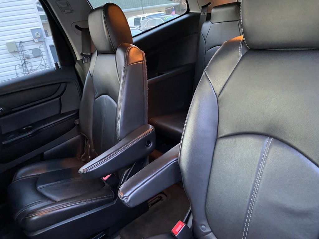 2017 Chevrolet Traverse Image 14