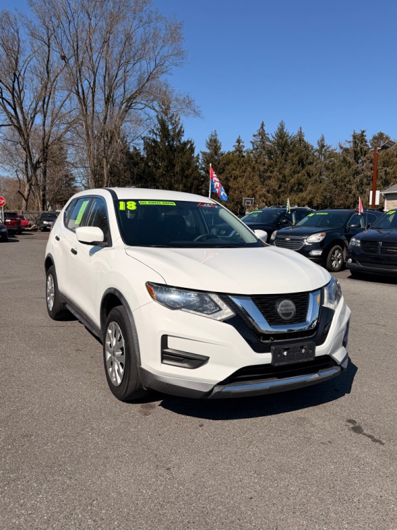 2018 Nissan Rogue Image 2