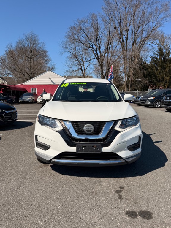 2018 Nissan Rogue Image 3