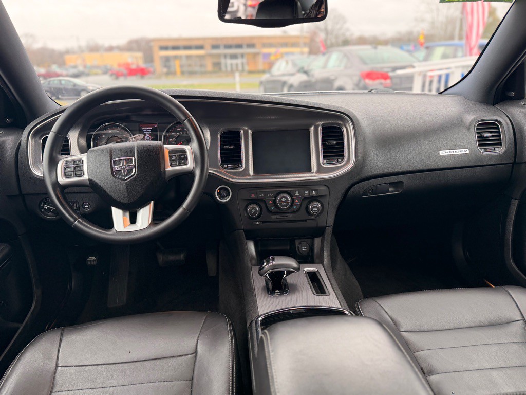 2012 Dodge Charger Image 6