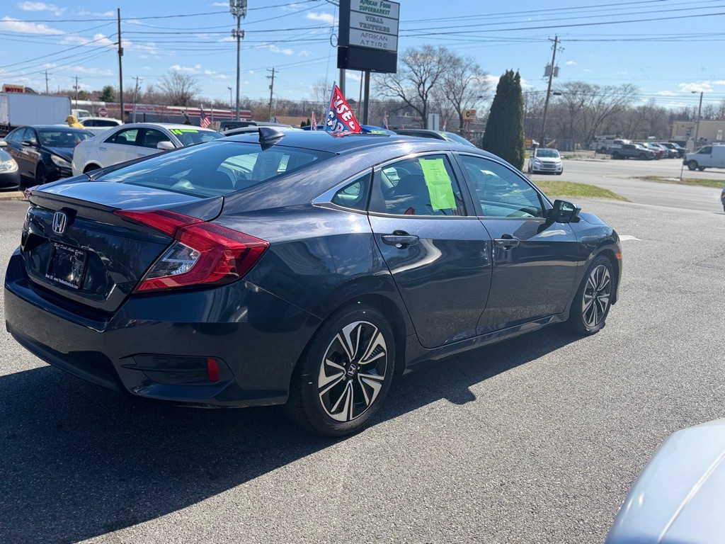 2017 Honda Civic Image 3