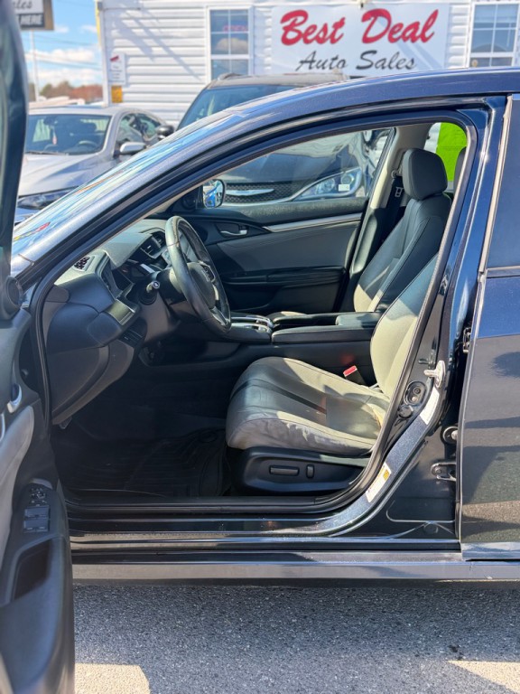 2017 Honda Civic Image 6