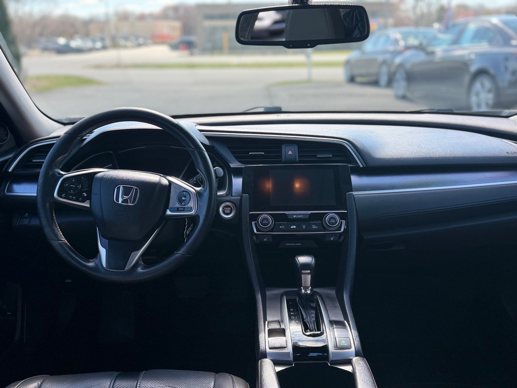 2017 Honda Civic Image 7