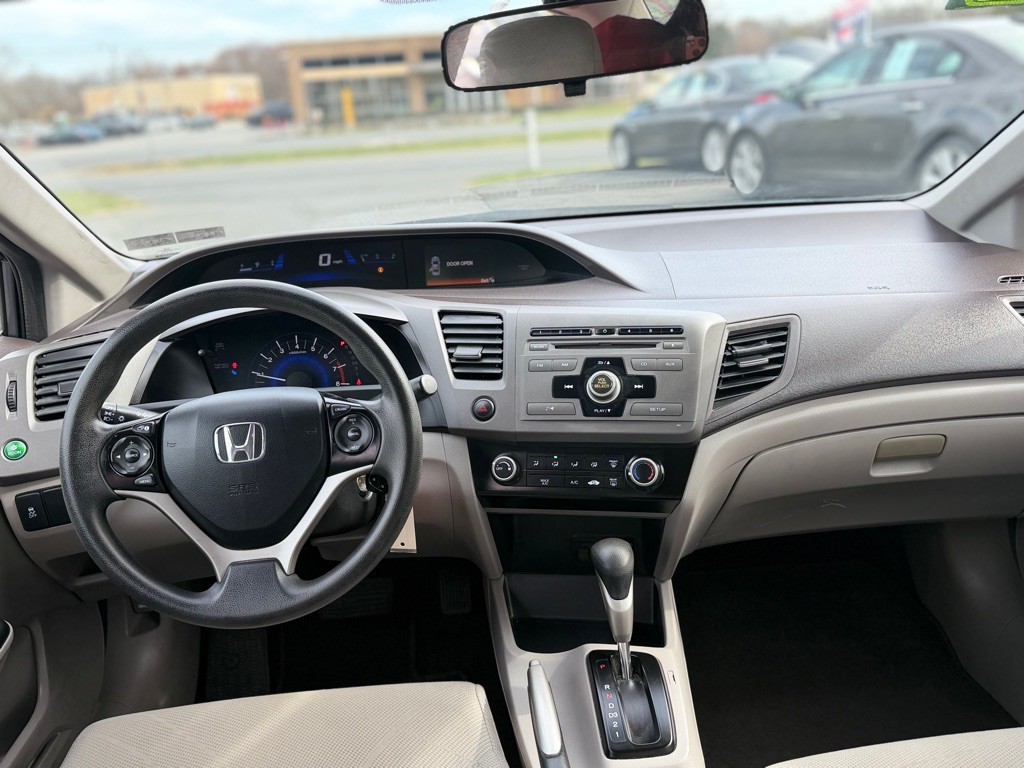 2012 Honda Civic Image 6