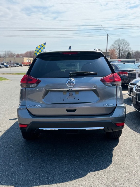 2017 Nissan Rogue Image 4