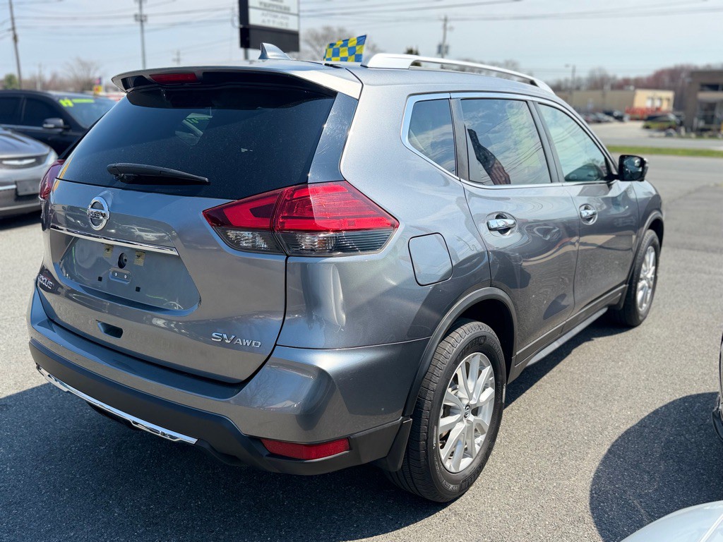 2017 Nissan Rogue Image 5