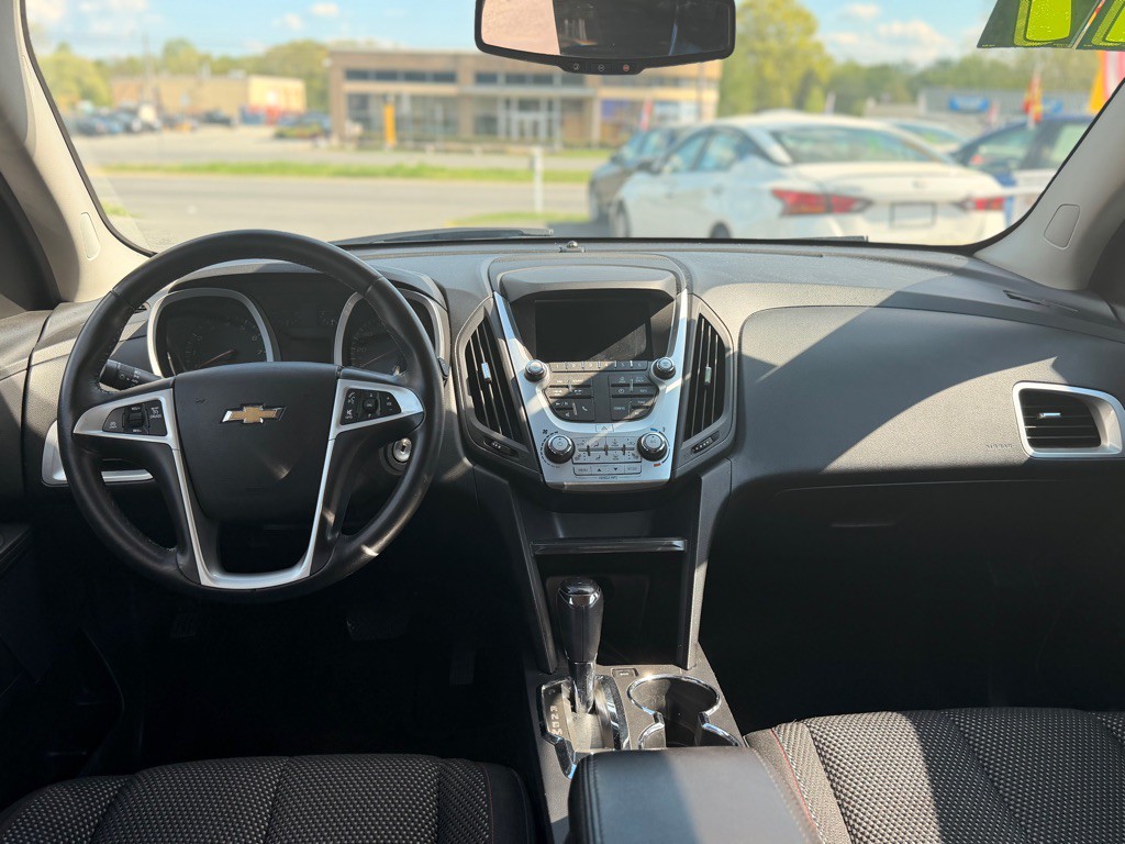 2017 Chevrolet Equinox Image 6