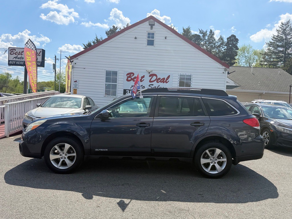 2013 Subaru Outback Image 1