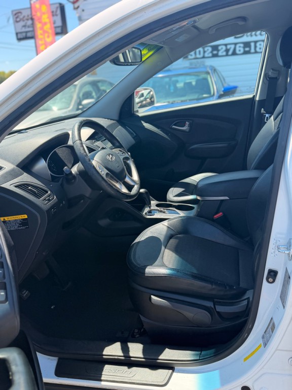 2013 Hyundai Tucson Image 7