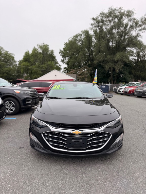 2020 Chevrolet Malibu Image 2