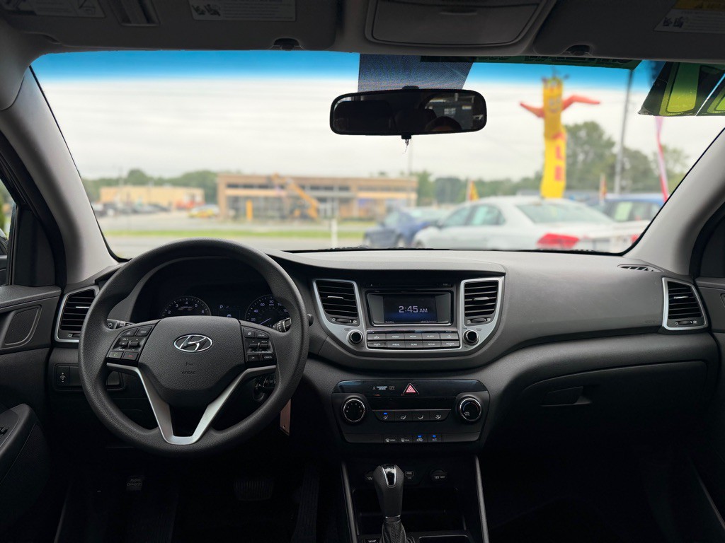 2017 Hyundai Tucson Image 6