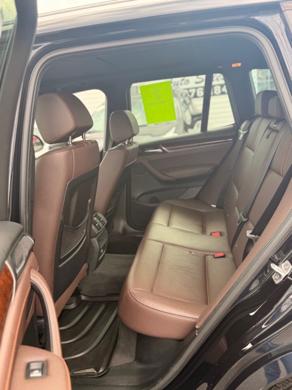 2017 BMW X3 Image 8