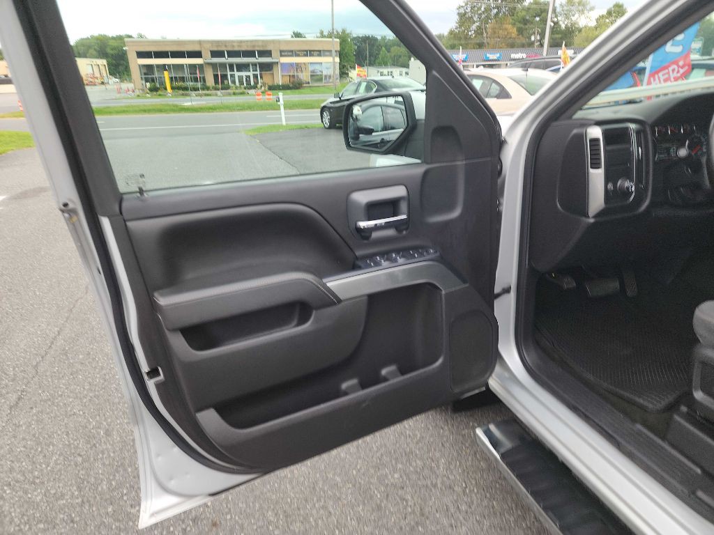 2015 Chevrolet Silverado 1500 Image 13