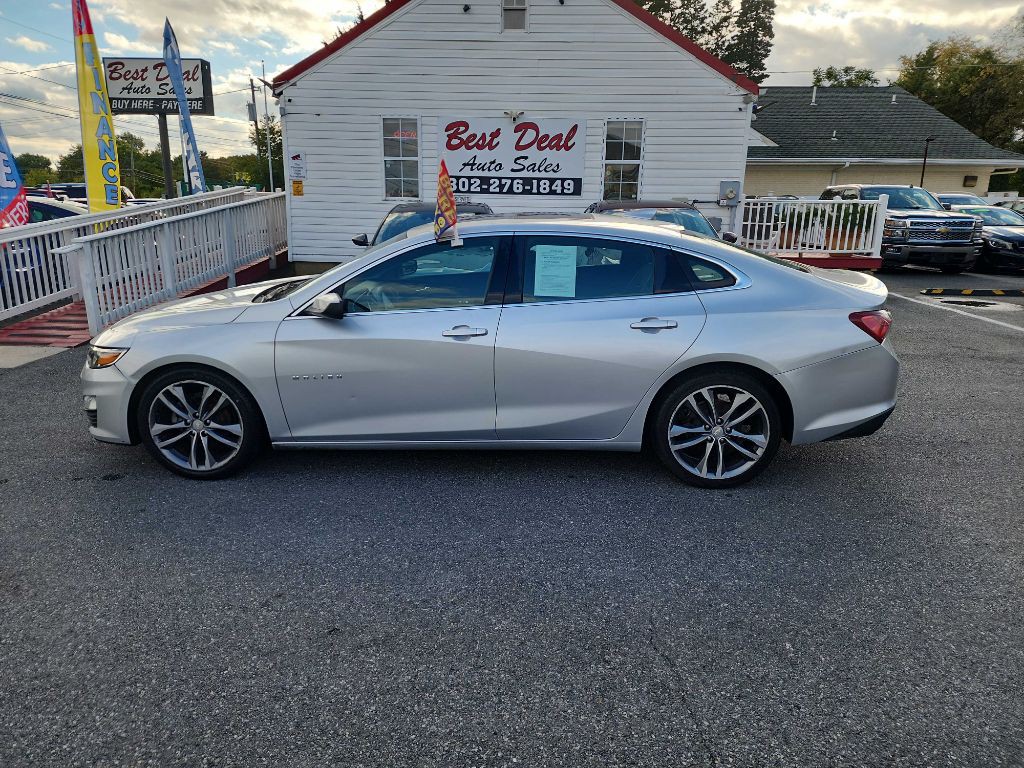 2021 Chevrolet Malibu Image 2
