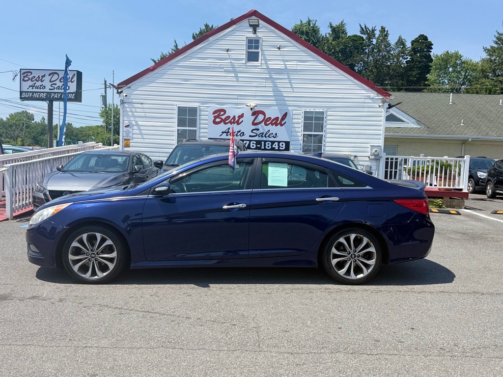 2014 Hyundai Sonata Image 1