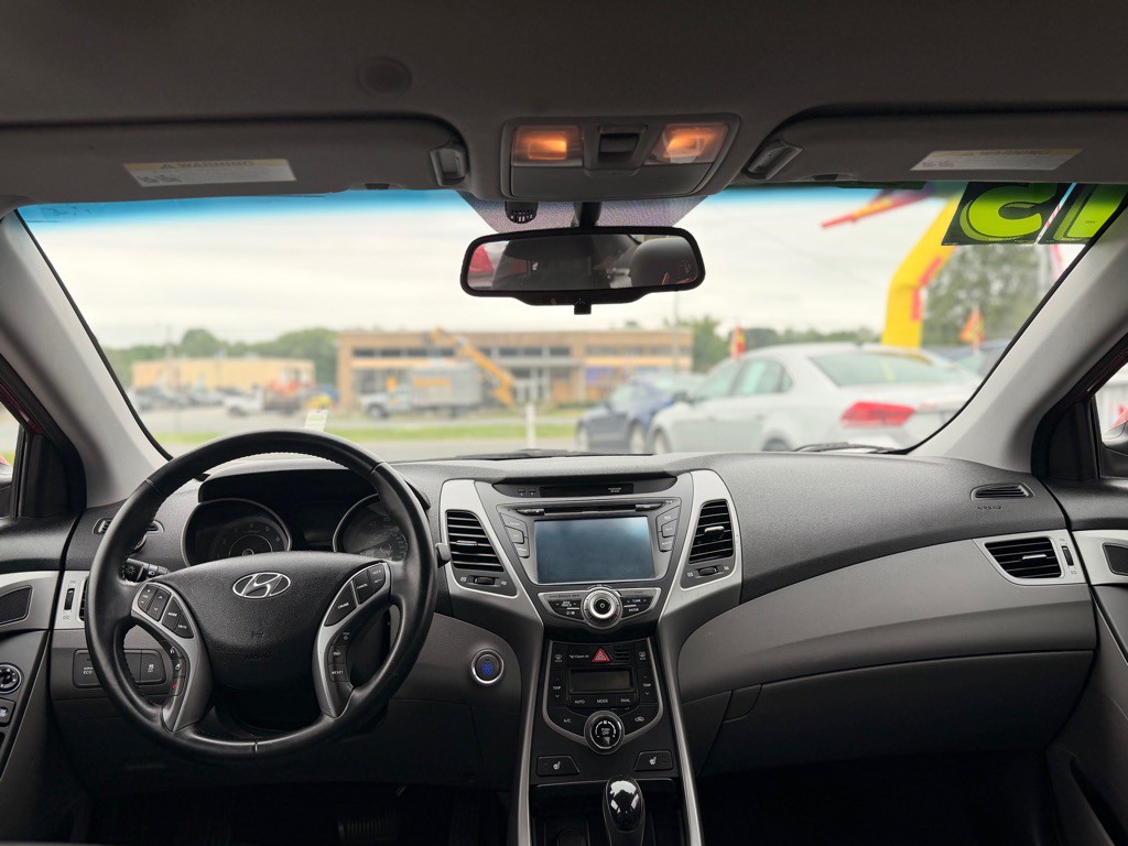 2015 Hyundai Elantra Image 6