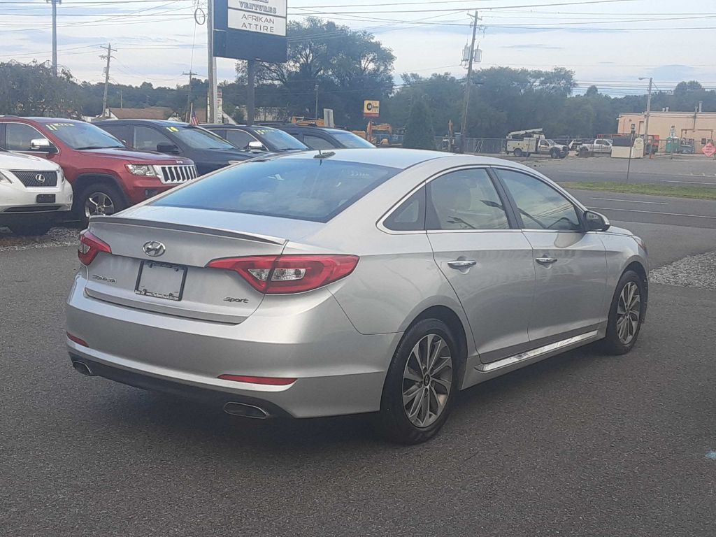 2017 Hyundai Sonata Image 5