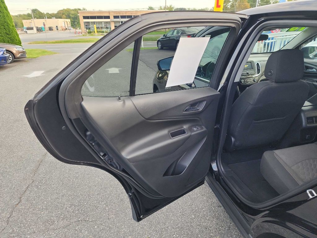 2018 Chevrolet Equinox Image 11