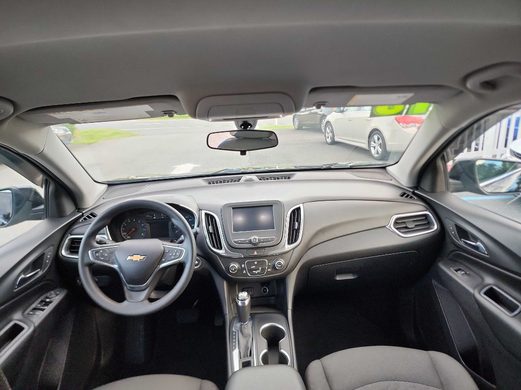 2018 Chevrolet Equinox Image 12