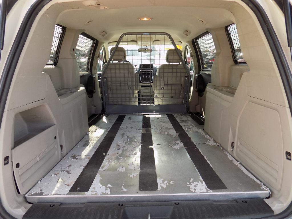 2012 Dodge Ram Van Image 8