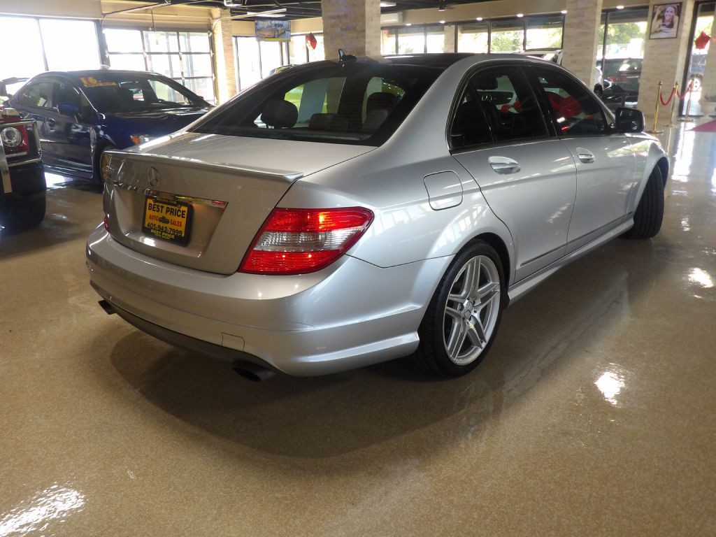 2009 Mercedes-Benz C-Class Image 6