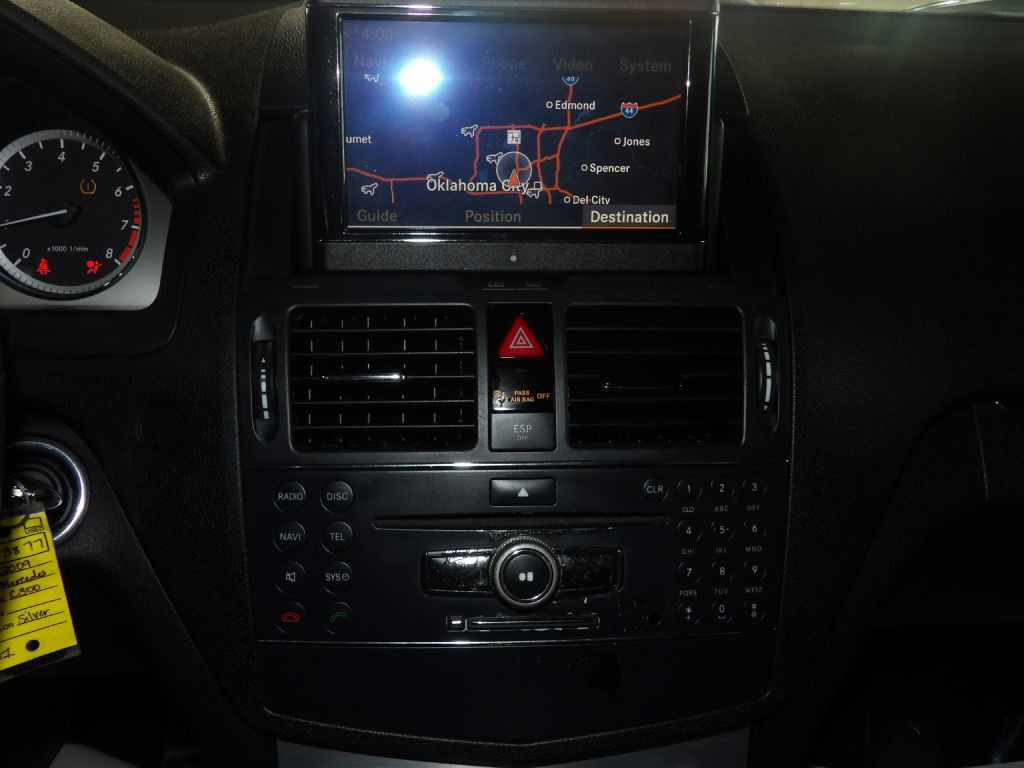 2009 Mercedes-Benz C-Class Image 18
