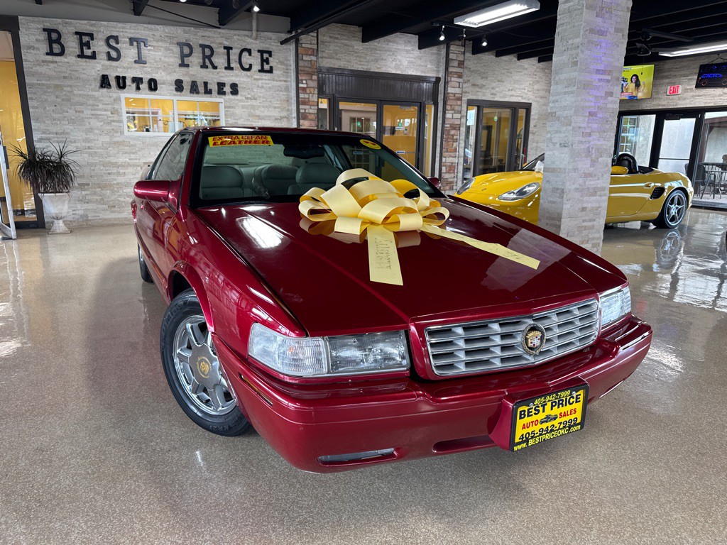 2000 Cadillac Eldorado Image 2