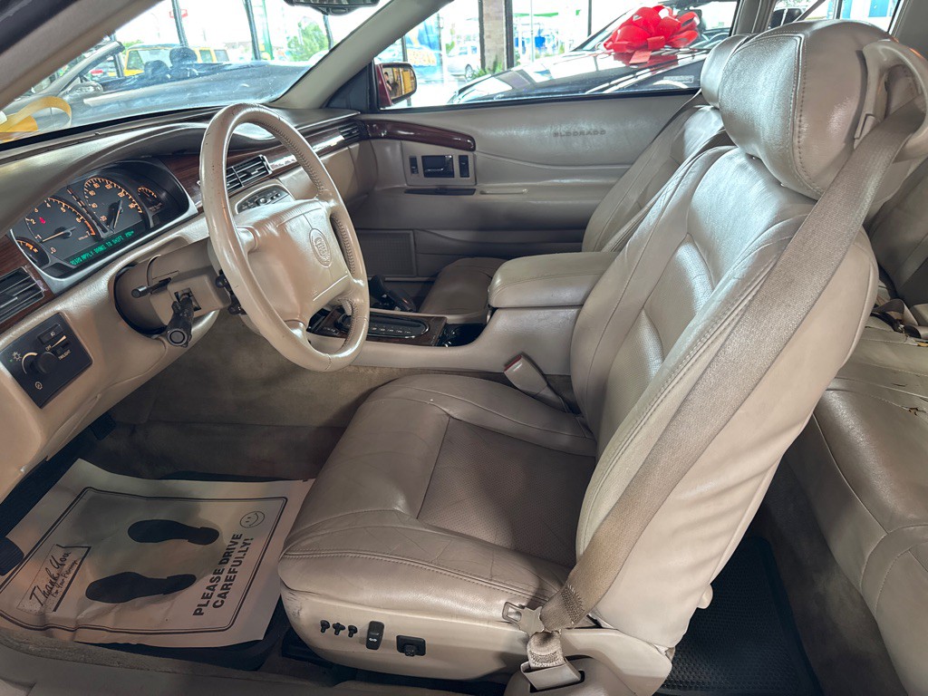 2000 Cadillac Eldorado Image 10