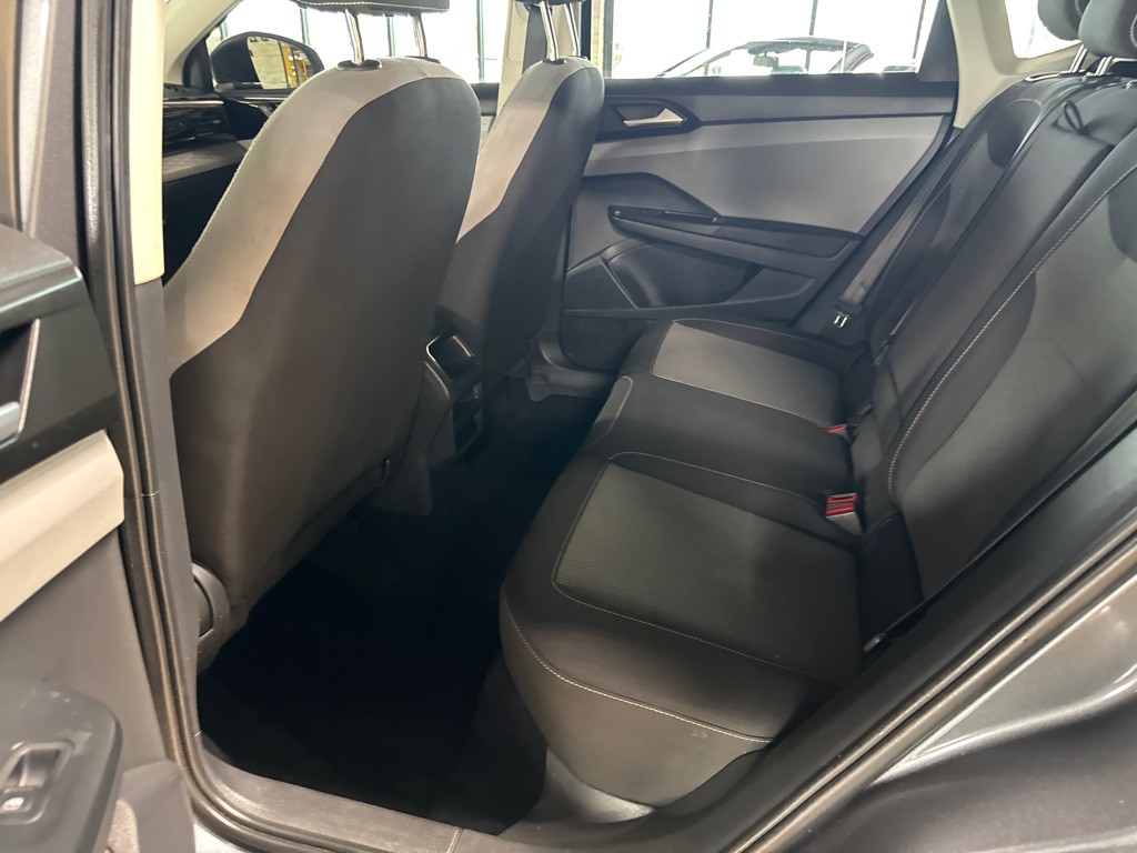 2022 Volkswagen Taos Image 18